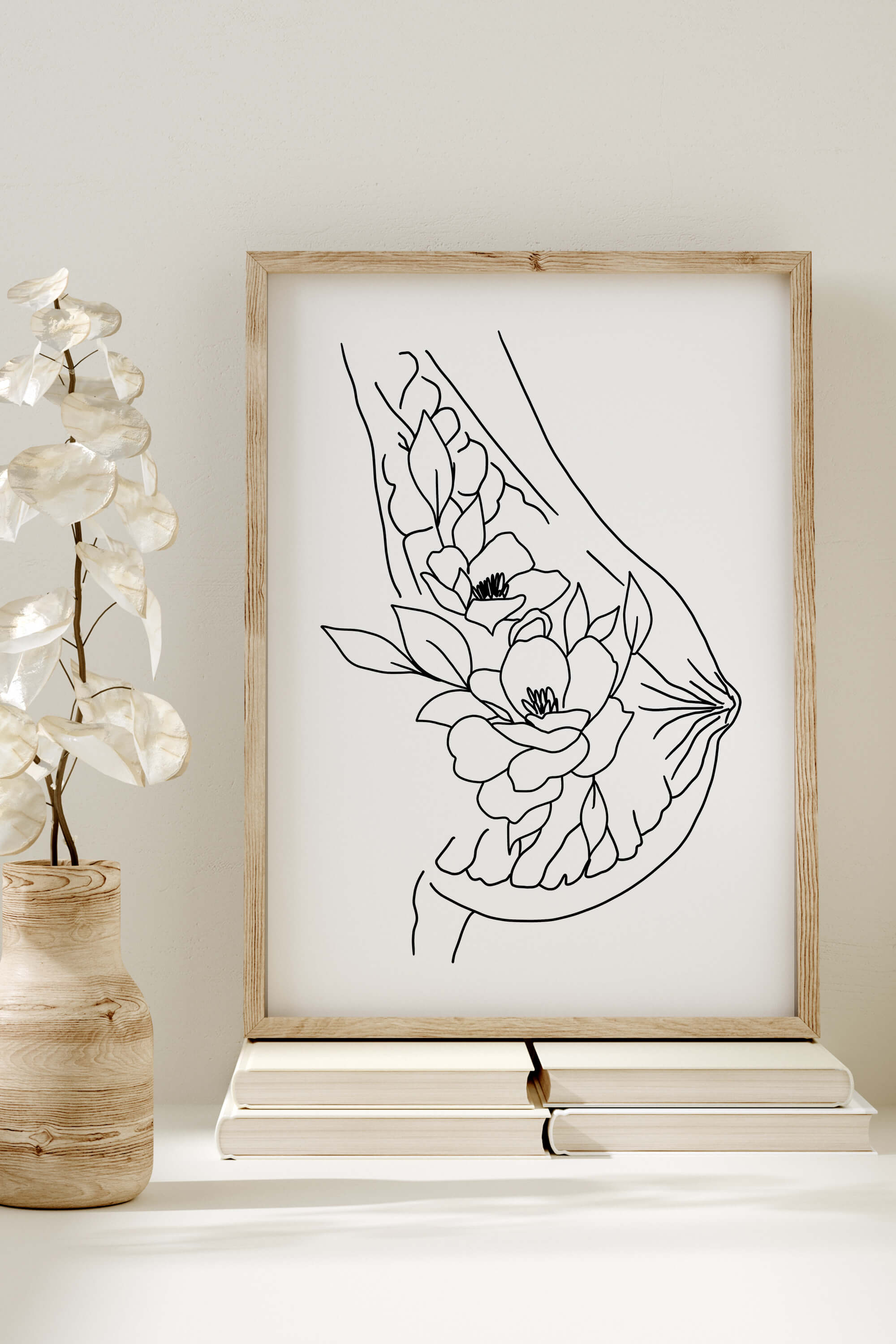 Floral anatomical art poster – a heartfelt gift for cancer survivors and healthcare professionals. Express support through the empowering symbolism and vibrant colors of this unique body positivity print.