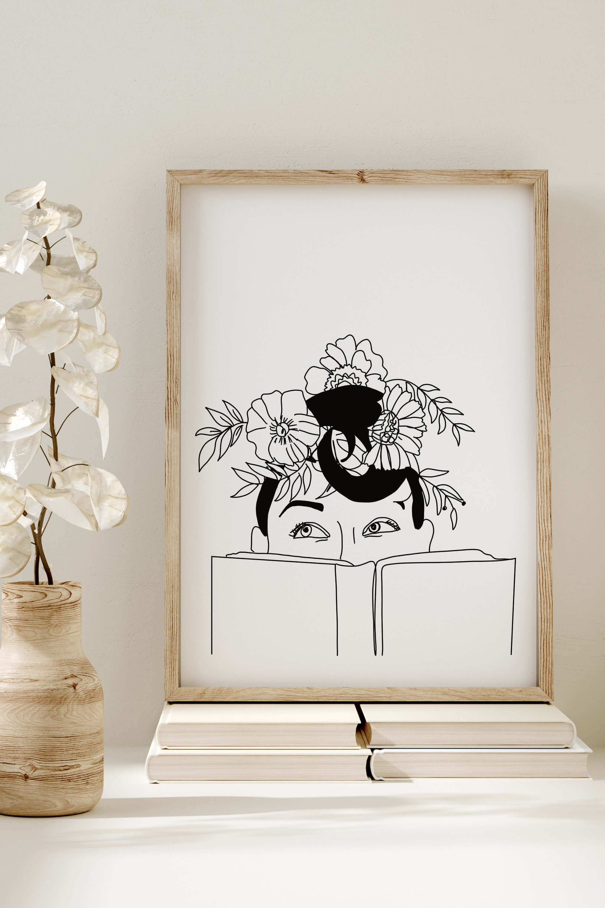 Nature-inspired line art poster with intricate details and monochrome elegance. A captivating addition to your decor, this print showcases the fusion of floral elements and creativity.