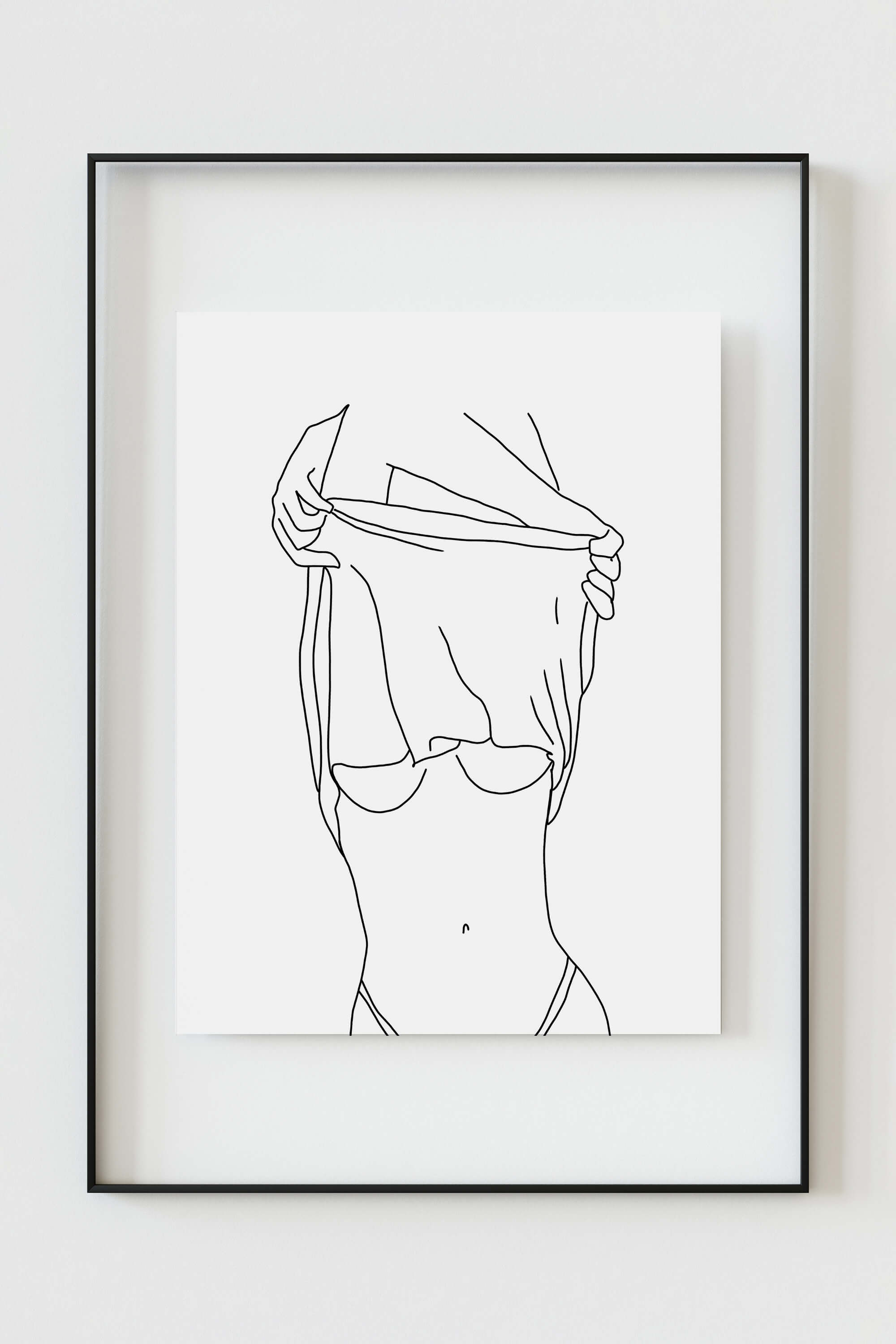 Exquisite art print capturing the sensuality of the female form. Delicate lines evoke grace and movement, creating a sophisticated and alluring atmosphere. Ideal for those seeking a touch of sensuality in their decor.