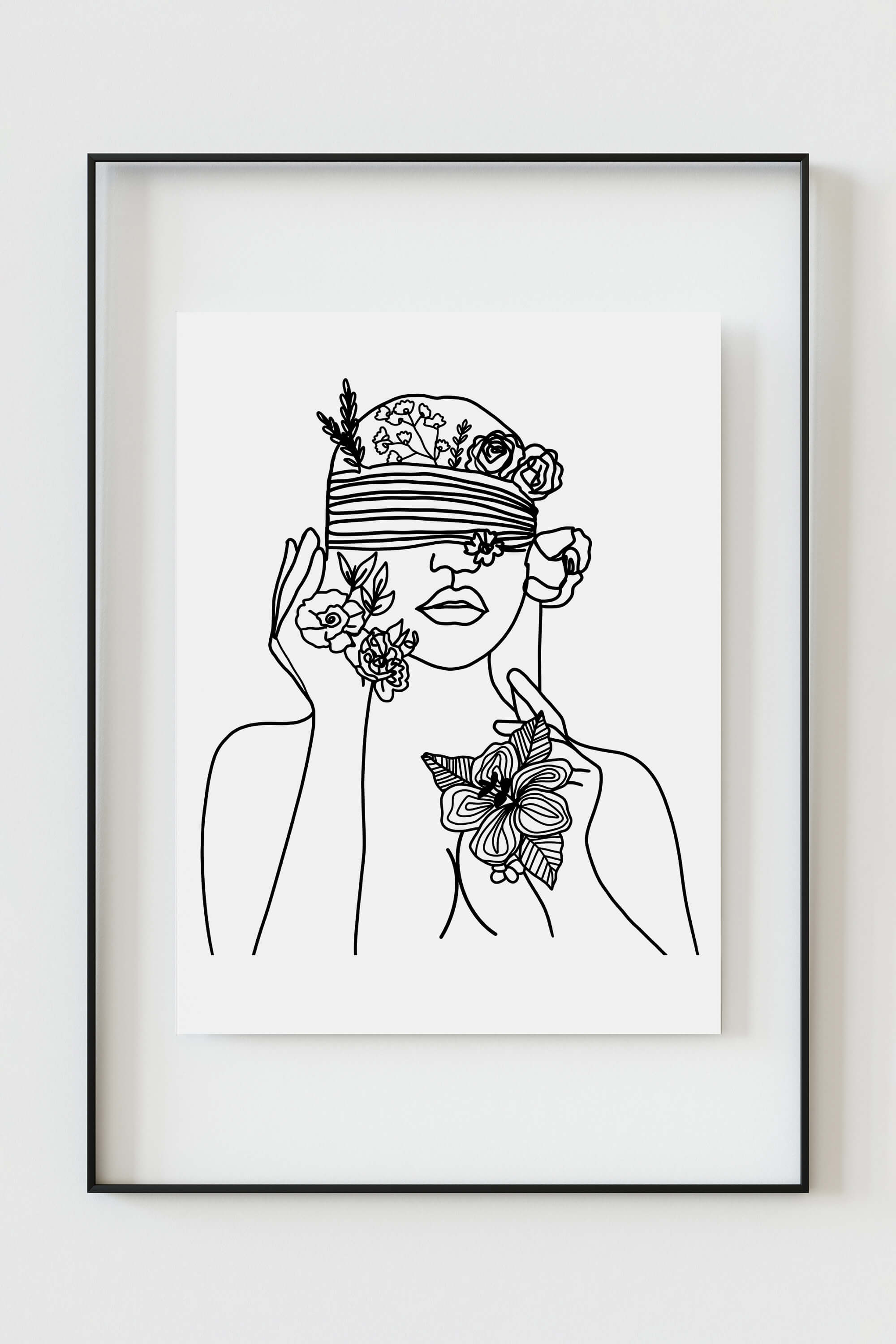 Pretty woman line drawing in trendy boho style. Harmonizing modern aesthetics with bohemian charm. Ideal for those seeking a unique blend of contemporary and eclectic home decor.